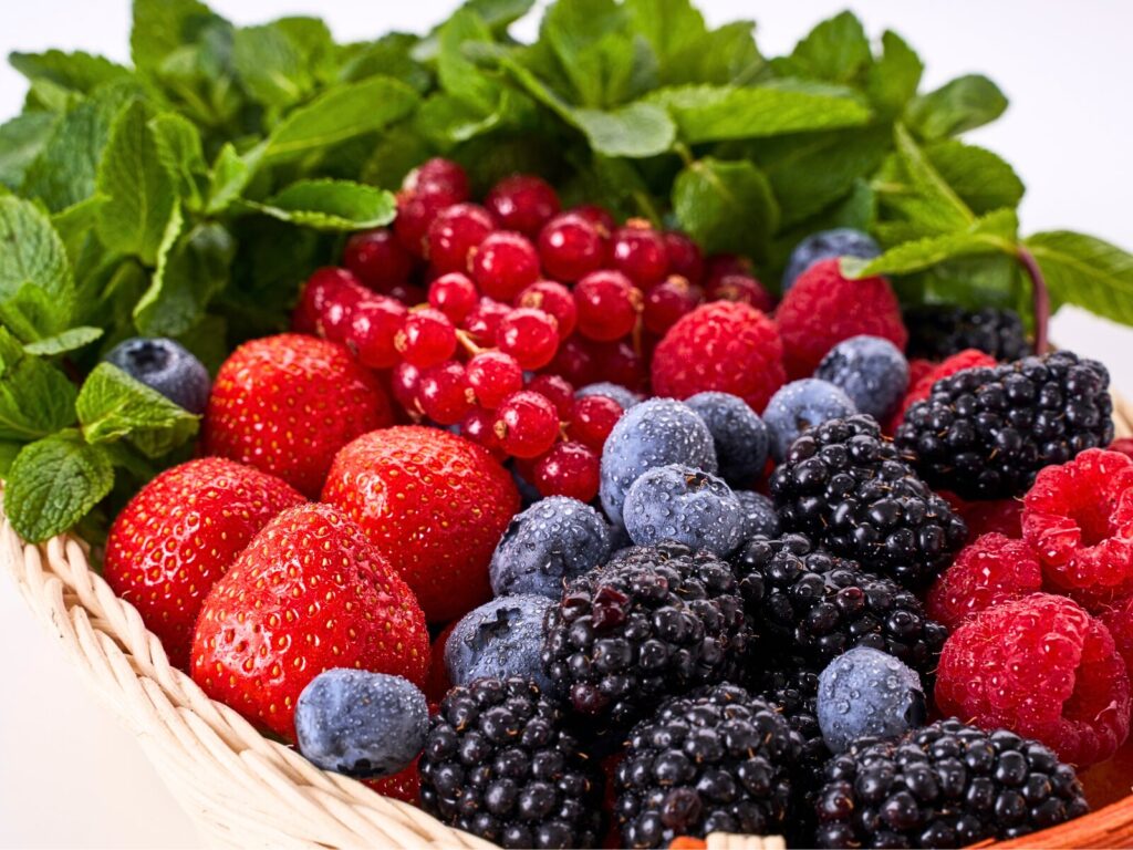 berries - high fiber foods