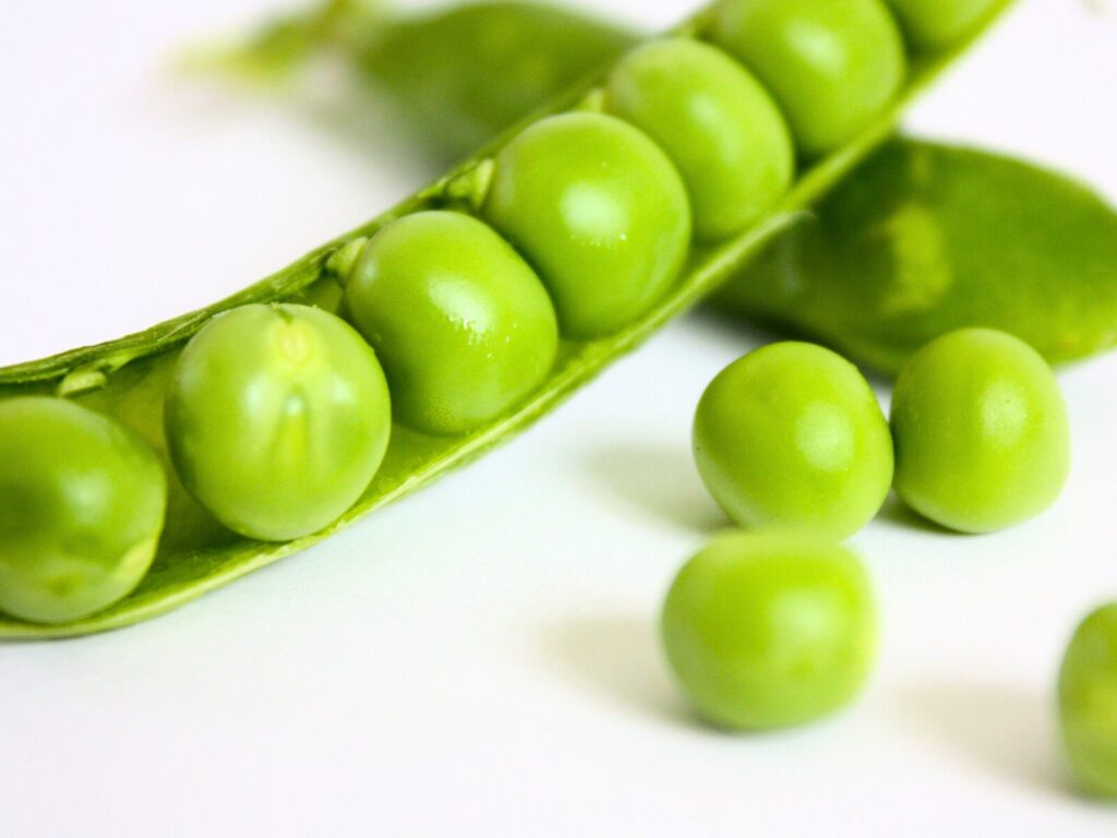 green peas - high fiber vegetables