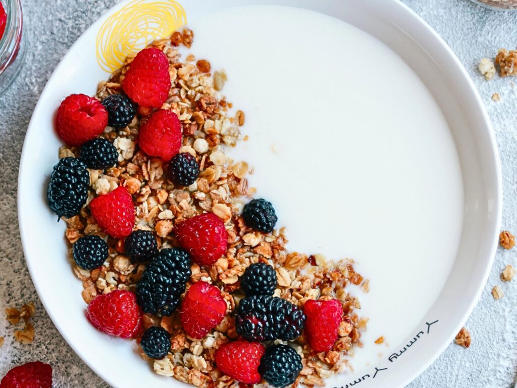 yogurt - probiotic foods
