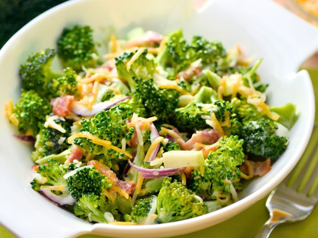 broccoli - high fiber low carb foods