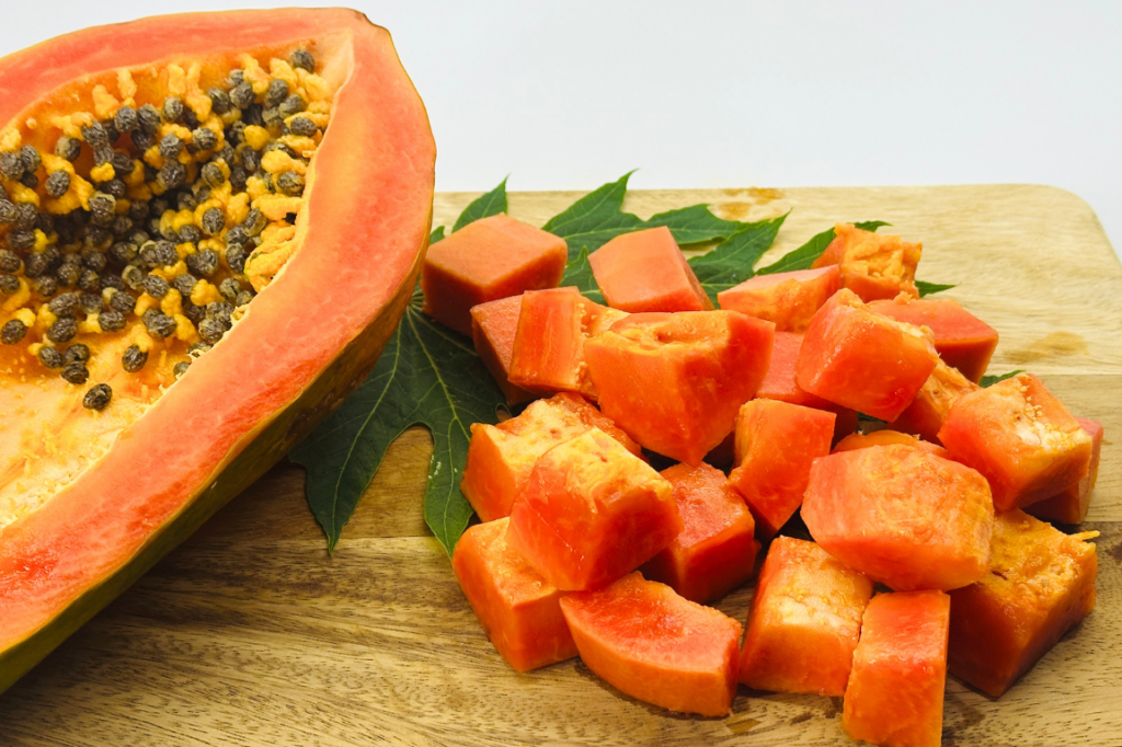 papaya - foods that debloat