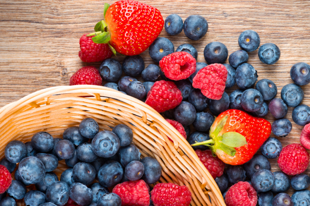 berries - high fiber foods for weight loss