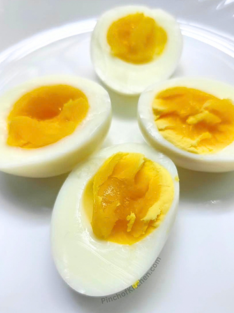 perfect soft boiled eggs